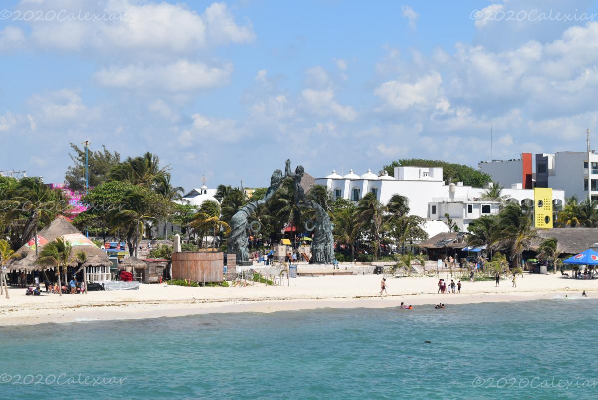 Vista Playa del Carmen llegando desde Cozumel - México
