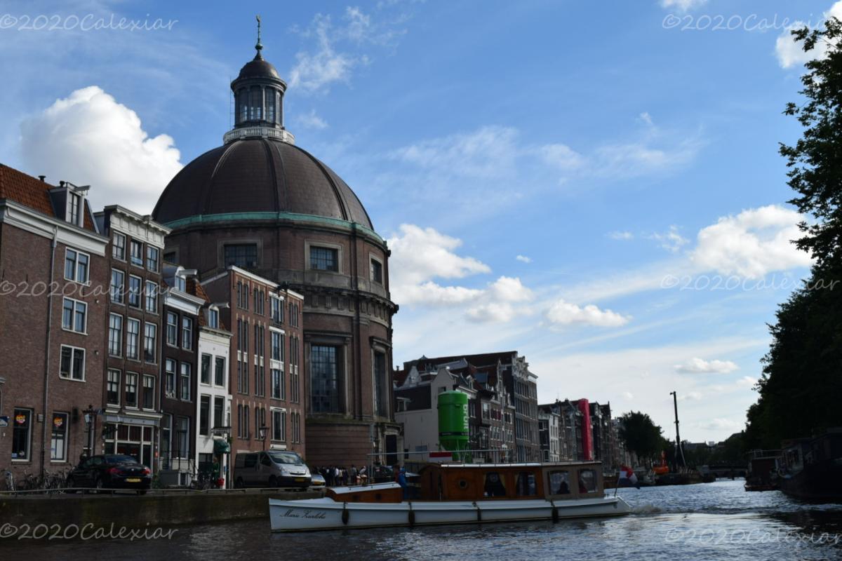 Ámsterdam - Países Bajos - Vista del Rio Amstel