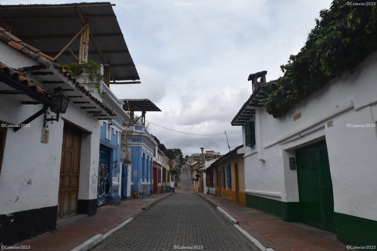 Cerca del Chorro de Quevedo