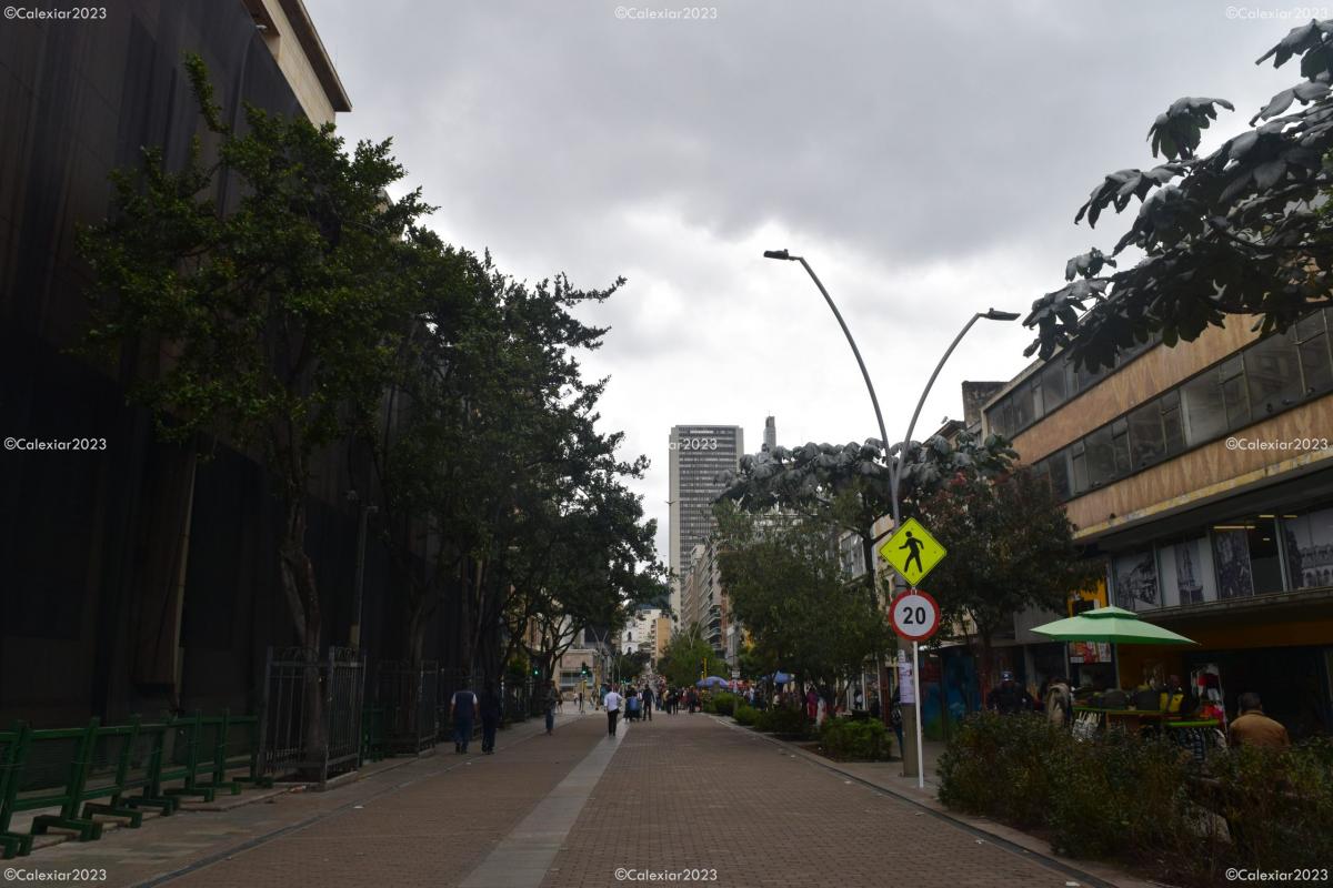 Lateral del Palacio de Justicia